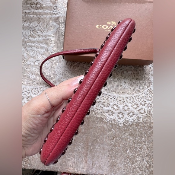 COACH Like New! Beaded Cranberry Corner Zip Pebble Leather Wristlet - Picture 8 of 13